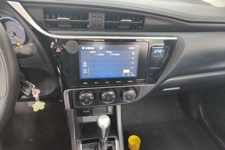 Used Toyota Levin 2018 185T CVT Luxury Edition Audio And AC Panel