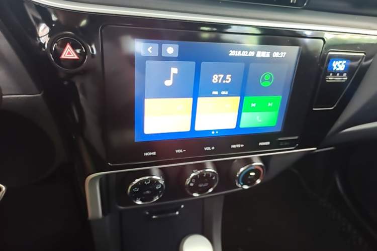 Used Toyota Levin 2018 185T CVT Prestige Version China VI Standard Audio And AC Panel