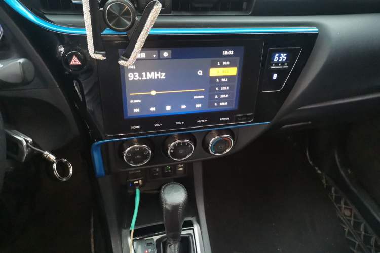 Used Toyota Levin 2018 185T CVT Luxury Edition China V Standard Audio And AC Panel