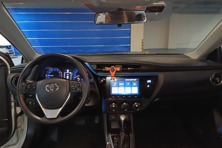 Used Toyota Levin 2018 185T CVT Prestige Version China VI Standard Center Console
