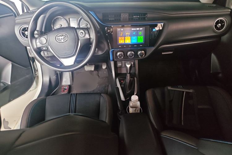 Used Toyota Levin 2018 185T CVT Luxury Edition China V Standard Center Console