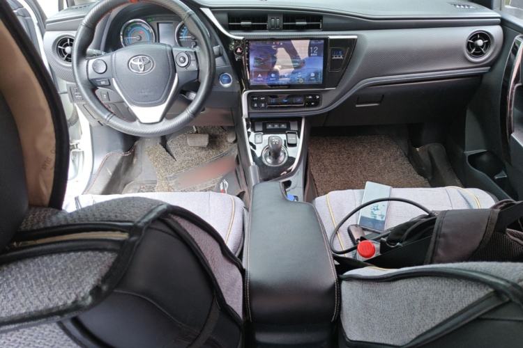 Used Toyota Levin 2018 Dual-Engine 1.8H GS-V E-CVT Prestige Version China V Standard Center Console