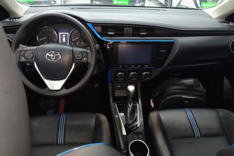 Used Toyota Levin 2018 185T CVT Luxury Edition China V Standard Center Console