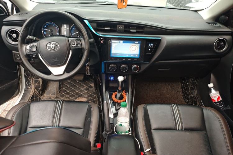 Used Toyota Levin 2018 185T CVT Luxury Edition China V Standard Center Console
