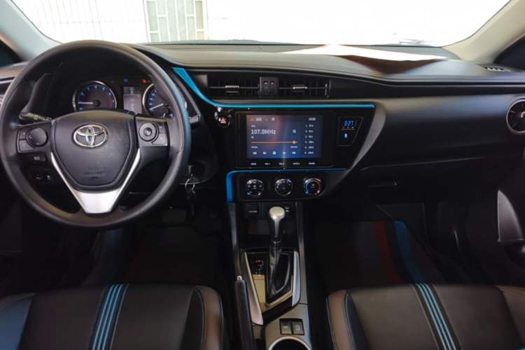 Used Toyota Levin 2018 185T CVT Luxury Edition China V Standard Center Console