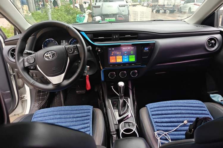 Used Toyota Levin 2018 185T CVT Luxury Edition China V Standard Center Console