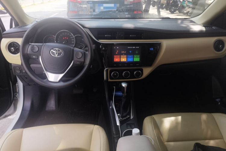 Used Toyota Levin 2018 185T CVT Luxury Edition Center Console