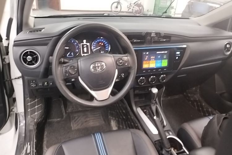 Used Toyota Levin 2018 185T CVT Luxury Edition China V Standard Center Console