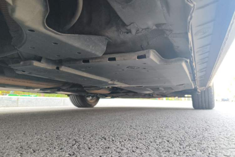 Used Toyota Levin 2018 Dual-Engine 1.8H GS-V E-CVT Prestige Version China V Standard Chassis Rear Right