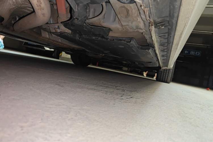 Used Toyota Levin 2018 Dual-Engine 1.8H GS-V E-CVT Prestige Version China V Standard Chassis Rear Right