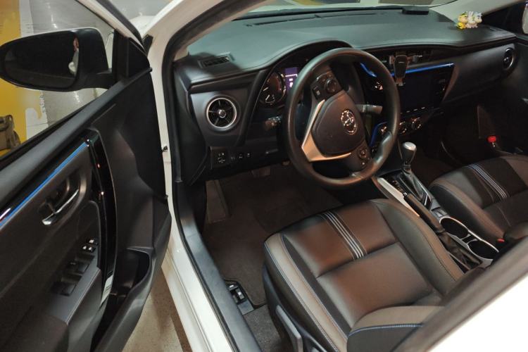 Used Toyota Levin 2018 185T CVT Luxury Edition China V Standard Driver Seat