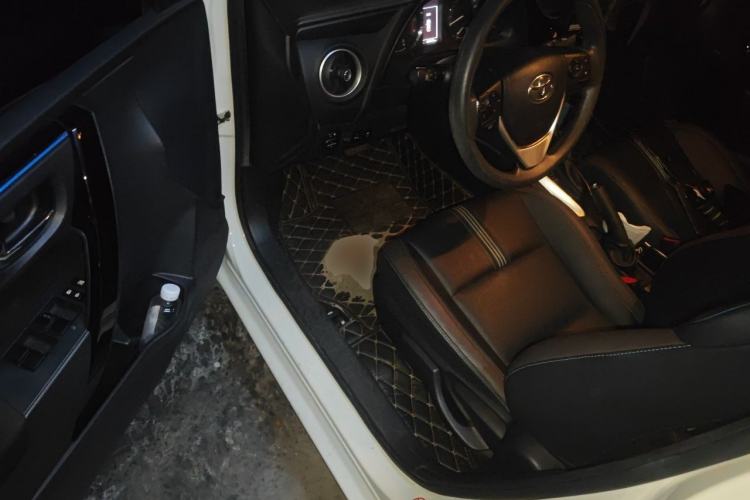 Used Toyota Levin 2018 185T CVT Luxury Edition China V Standard Driver Seat