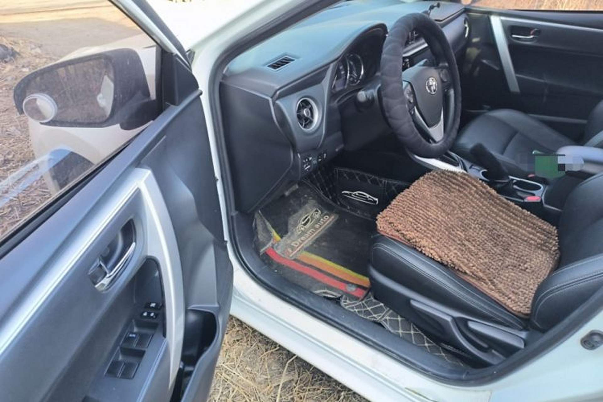 Used Toyota Levin 2018 185T CVT Luxury Edition Driver Seat