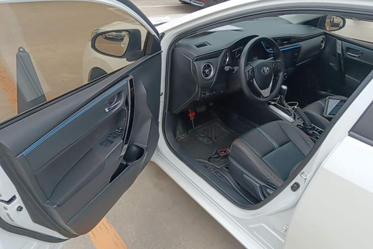 Used Toyota Levin 2018 185T CVT Luxury Edition China V Standard Driver Seat
