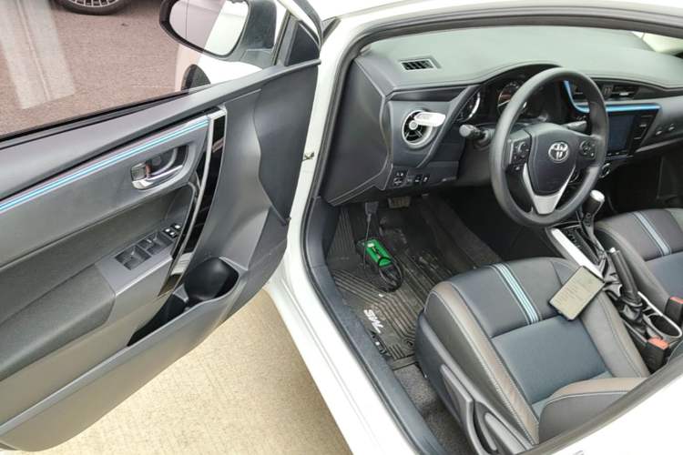 Used Toyota Levin 2018 185T CVT Luxury Edition China V Standard Driver Seat