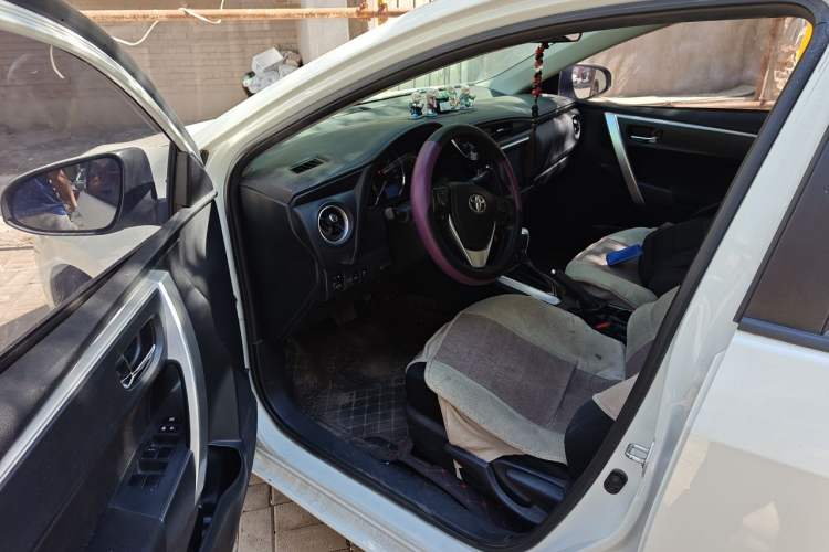 Used Toyota Levin 2018 185T CVT Luxury Edition Driver Seat