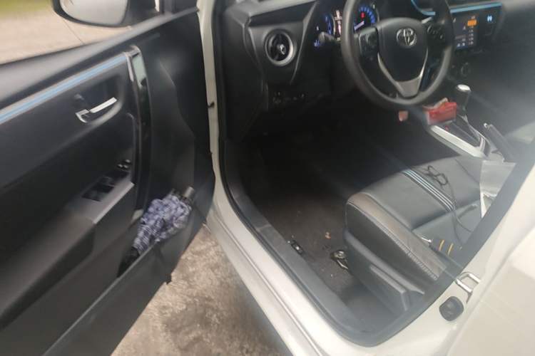Used Toyota Levin 2018 185T CVT Luxury Edition China V Standard Driver Seat