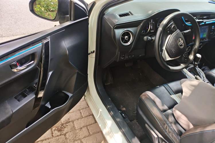 Used Toyota Levin 2018 185T CVT Luxury Edition China V Standard Driver Seat