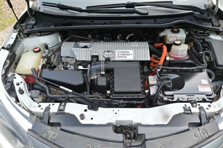 Used Toyota Levin 2018 Dual-Engine 1.8H GS-V E-CVT Prestige Version China V Standard Engine Bay
