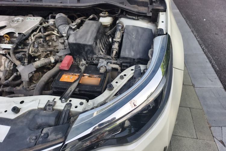 Used Toyota Levin 2018 185T CVT Luxury Edition Engine Bay Left