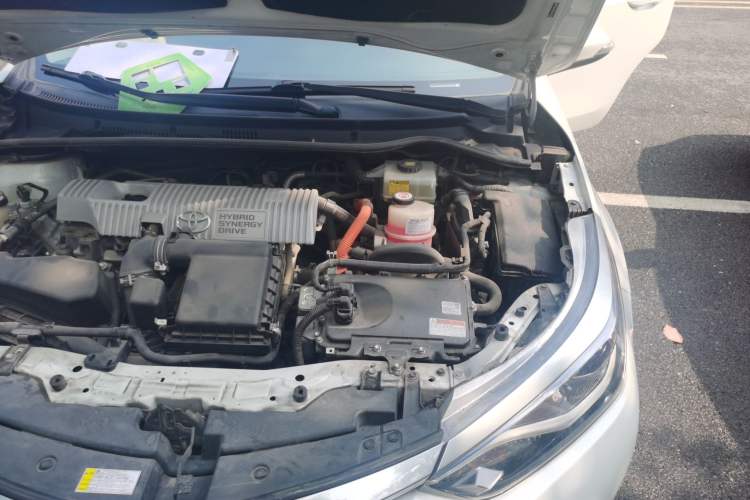 Used Toyota Levin 2018 Dual-Engine 1.8H GS-V E-CVT Prestige Version China V Standard Engine Bay Left