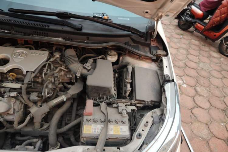 Used Toyota Levin 2018 185T CVT Luxury Edition Engine Bay Left