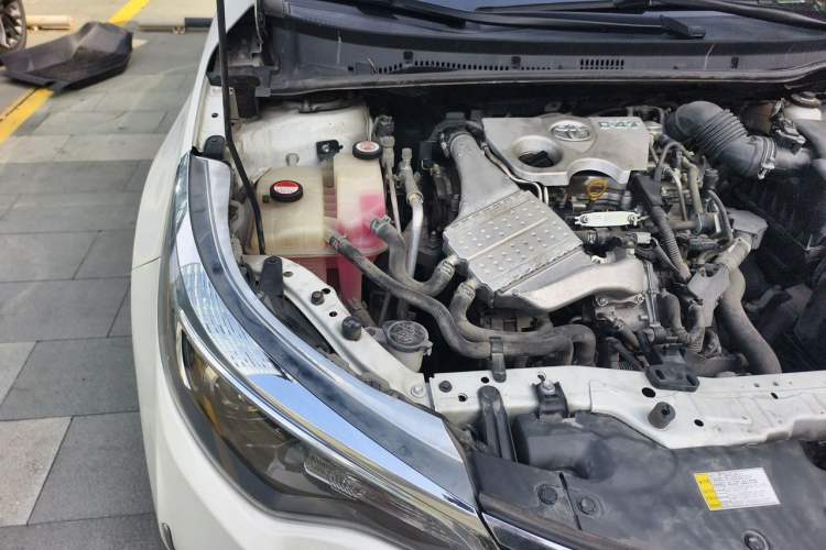 Used Toyota Levin 2018 185T CVT Luxury Edition Engine Bay Right