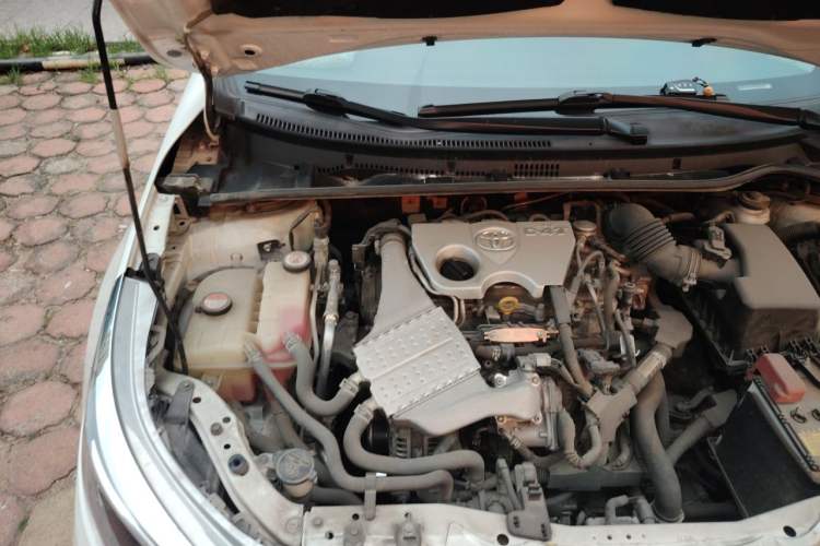 Used Toyota Levin 2018 185T CVT Luxury Edition Engine Bay Right