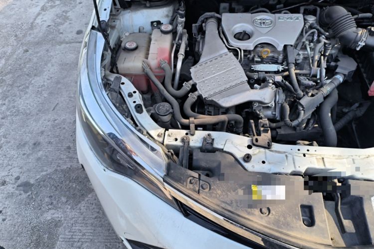 Used Toyota Levin 2018 185T CVT Luxury Edition Engine Bay Right