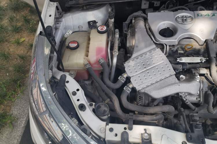 Used Toyota Levin 2018 185T CVT Luxury Edition Engine Bay Right