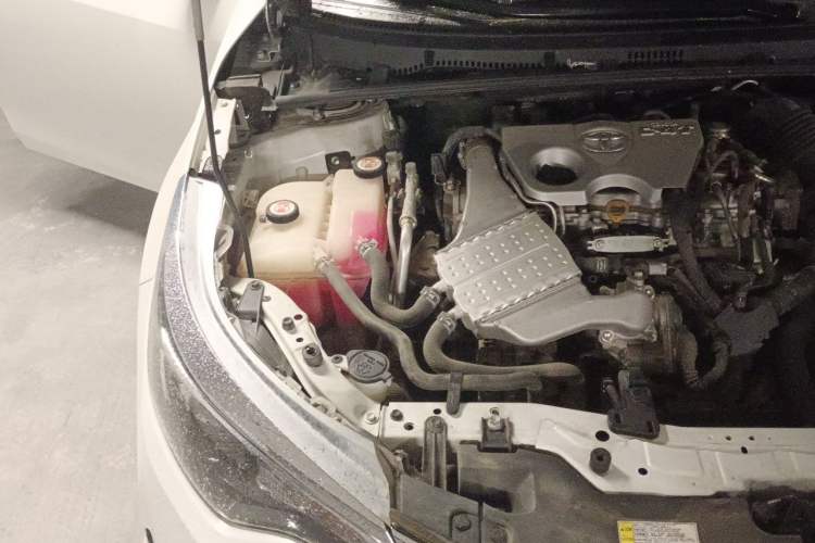 Used Toyota Levin 2018 185T CVT Luxury Edition China V Standard Engine Bay Right