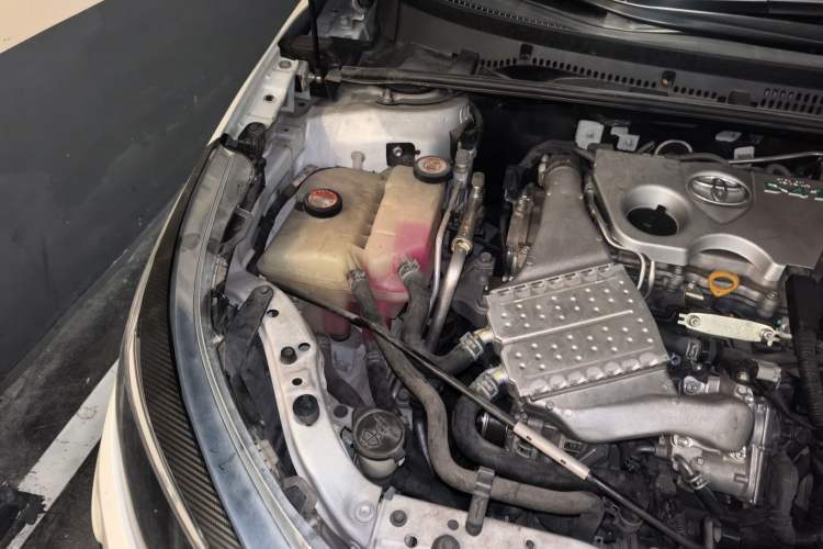 Used Toyota Levin 2018 185T CVT Luxury Edition China V Standard Engine Bay Right