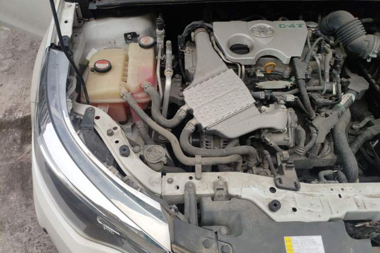 Used Toyota Levin 2018 185T CVT Luxury Edition China V Standard Engine Bay Right