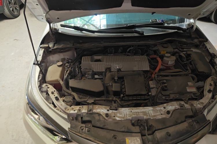 Used Toyota Levin 2018 Dual-Engine 1.8H GS-V E-CVT Prestige Version China V Standard Engine Bay Right