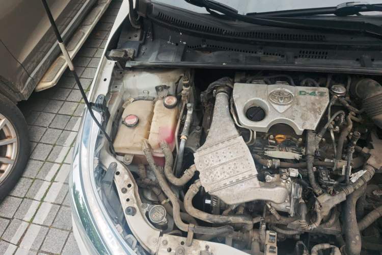 Used Toyota Levin 2018 185T CVT Prestige Version China VI Standard Engine Bay Right
