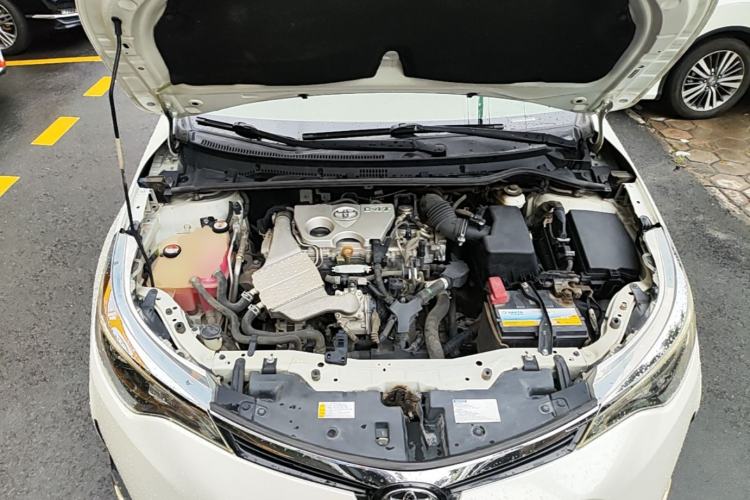 Used Toyota Levin 2018 185T CVT Luxury Edition Engine Bay