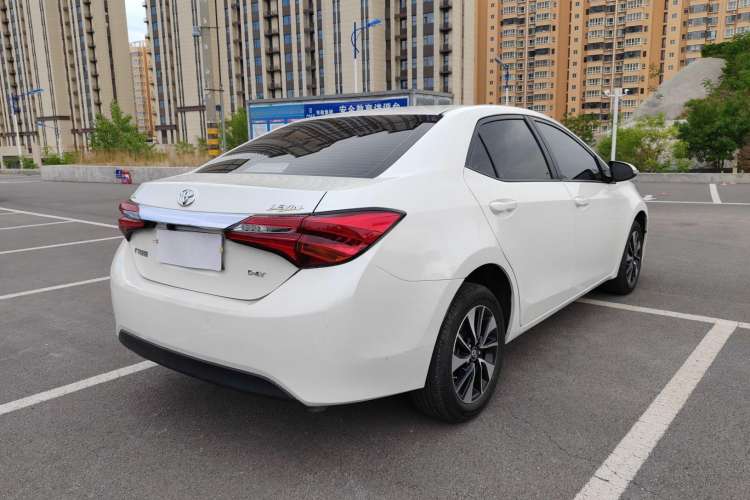 Used Toyota Levin 2018 185T CVT Luxury Edition China V Standard Exterior 3