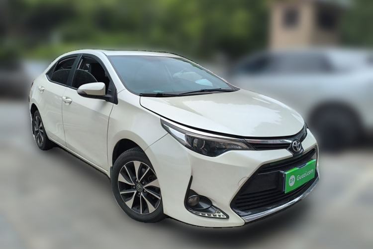 Used Toyota Levin 2018 185T CVT Luxury Edition China V Standard Front Right 45 Deg