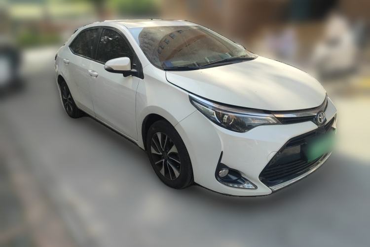 Used Toyota Levin 2018 185T CVT Luxury Edition China V Standard Front Right 45 Deg
