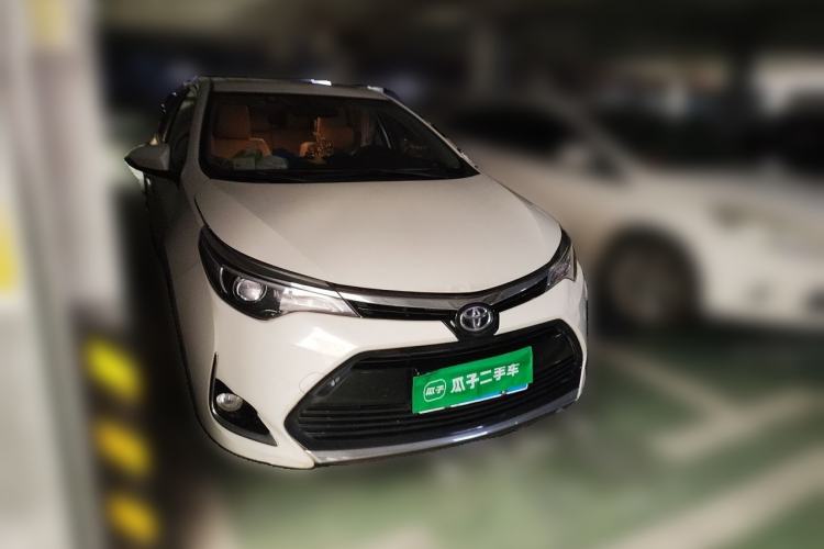 Used Toyota Levin 2018 185T CVT Luxury Edition Front Right 45 Deg