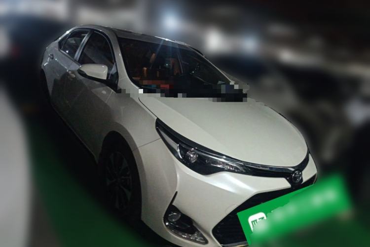 Used Toyota Levin 2018 185T CVT Luxury Edition China V Standard Front Right 45 Deg