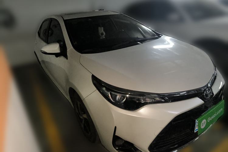 Used Toyota Levin 2018 185T CVT Luxury Edition China V Standard Front Right 45 Deg