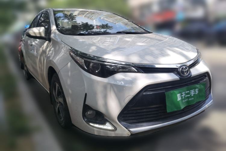 Used Toyota Levin 2018 185T CVT Luxury Edition Front Right 45 Deg