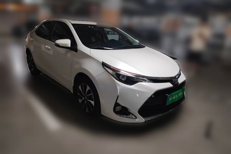 Used Toyota Levin 2018 185T CVT Luxury Edition China V Standard Front Right 45 Deg