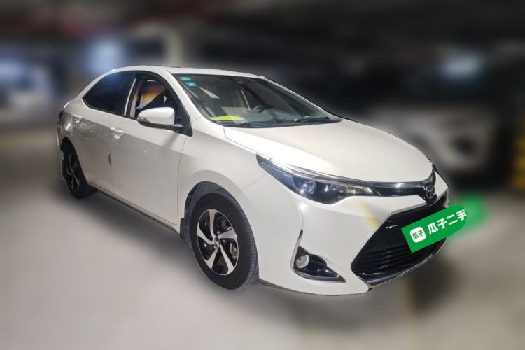 Used Toyota Levin 2018 185T CVT Luxury Edition Front Right 45 Deg