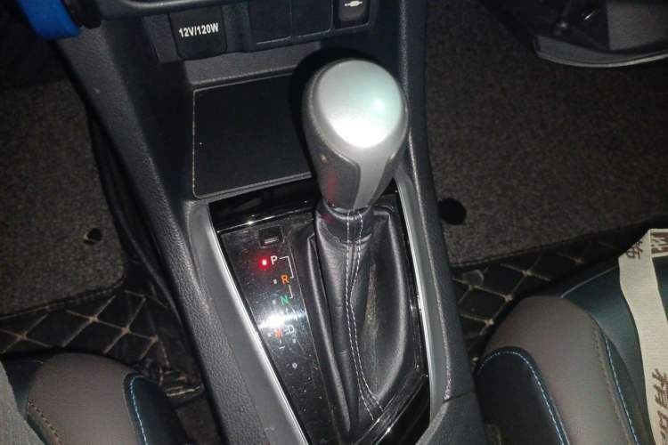 Used Toyota Levin 2018 185T CVT Luxury Edition China V Standard Gear Lever