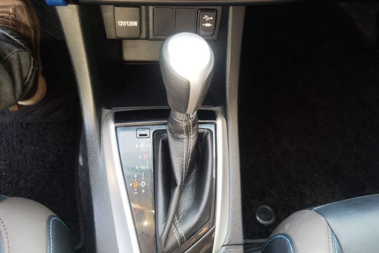 Used Toyota Levin 2018 185T CVT Luxury Edition China V Standard Gear Lever