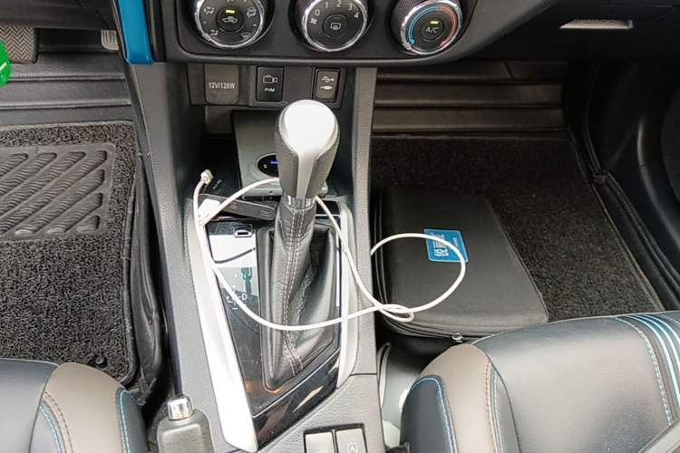 Used Toyota Levin 2018 185T CVT Luxury Edition China V Standard Gear Lever