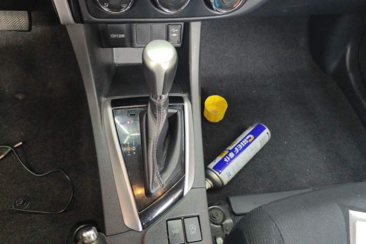 Used Toyota Levin 2018 185T CVT Luxury Edition Gear Lever