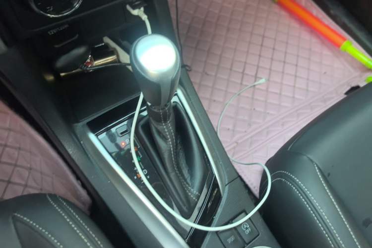 Used Toyota Levin 2018 185T CVT Luxury Edition Gear Lever